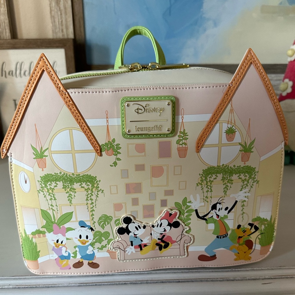 Disney Loungefly Mickeys House w/friends
